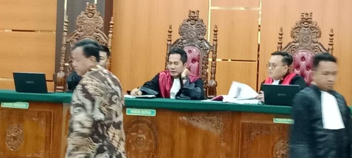 Dulu Rekan Tim, Kini KIC Jadi Terdakwa Karena Kritik Bupati Kuansing